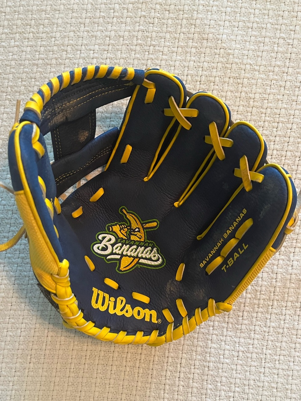 Wilson Navy and Yellow Savannah Bananas T-Ball Glove 10”